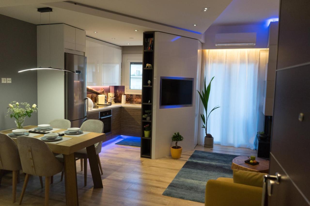 Apartment Luxurious & Cozy Down Town 82'