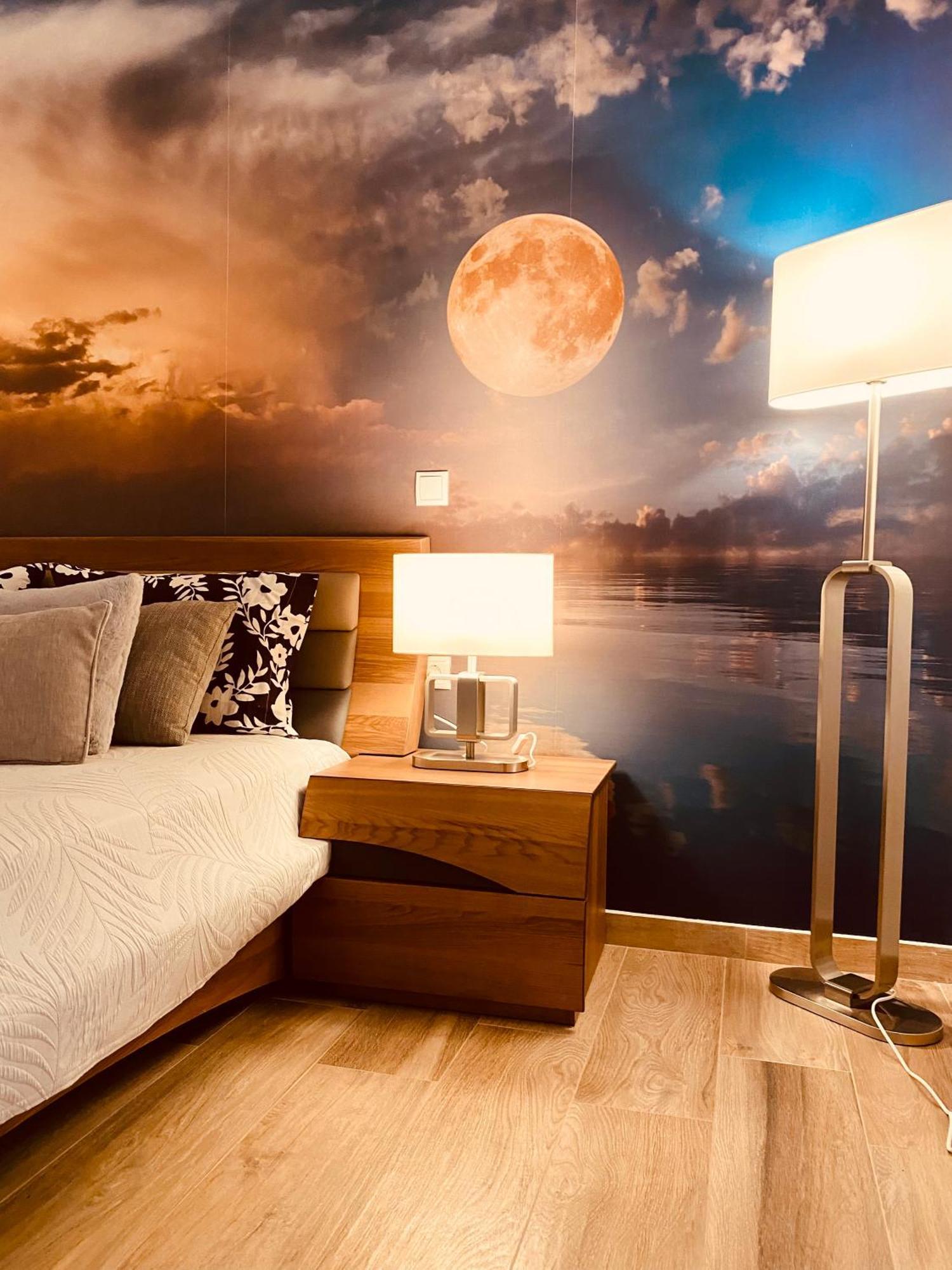 Appartement Luxurious & Cozy Down Town 82'